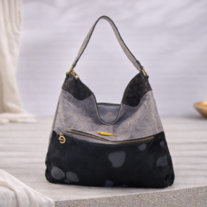 Mala em camurça grande de uma alça de ombro