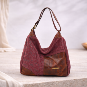 Mala em pele grande de uma alça biposicional de ombro